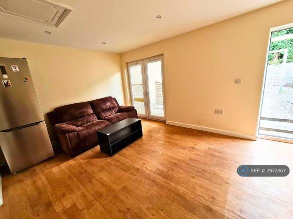 Studio Flat Front View