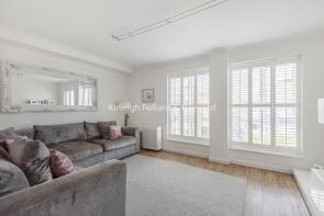 Flat 17, Riverside Walk, The Alders, West Wickham BR4 9PZ