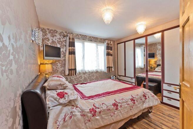 Bed 1