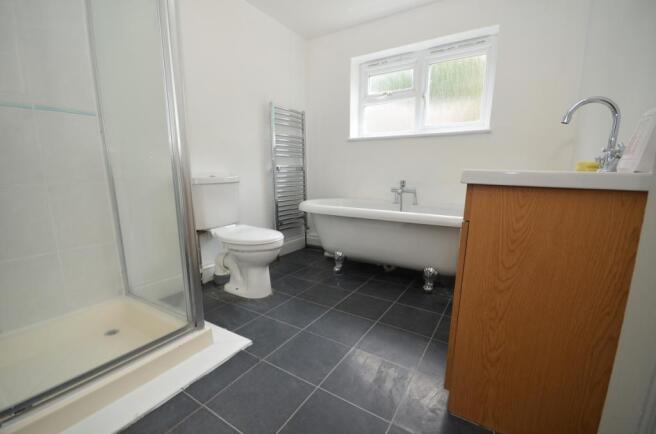 castle bathroom