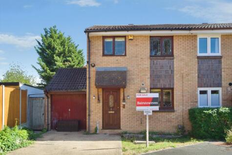 Aragon Close, Romford, RM5