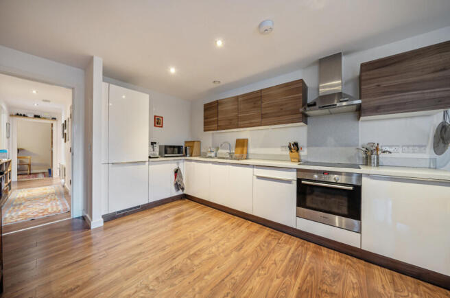 1377057-13-690e13...