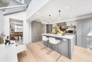 84, Claxton Grove, London W6 8HE