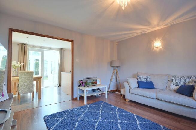 3 bed Semi-Detached for sale Image 9
