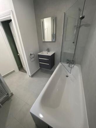 Family bathroom