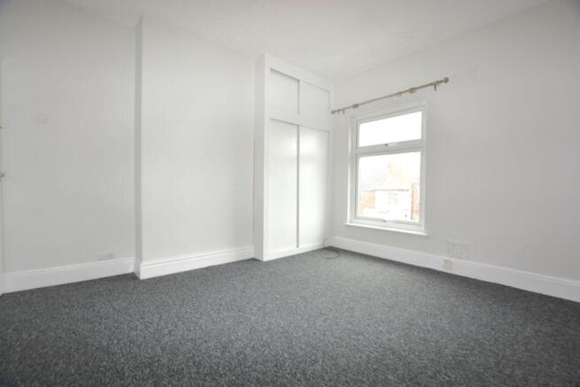 3 bed Terraced to rent Image 9