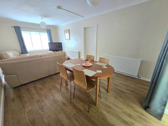 Lounge/Diner