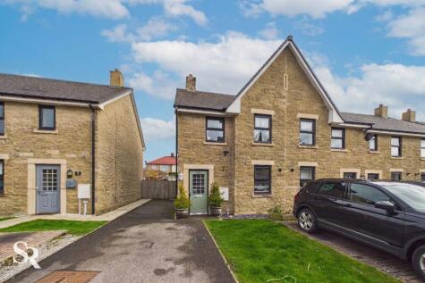 Marsh Way, Chapel-En-Le-Frith, SK23