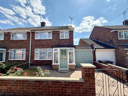 Holmscroft Road, Luton, LU3