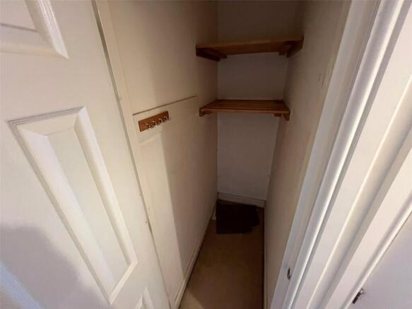 2 bed Apartment for sale Image 8
