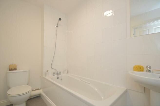 Bathroom.jpg