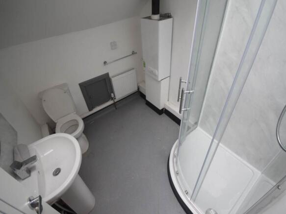 1 bed Flat to rent Image 7