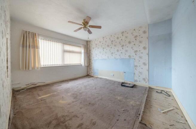 Bedroom 1 (Double)