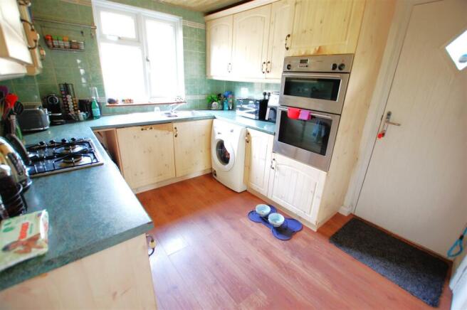 Fitted kitchen