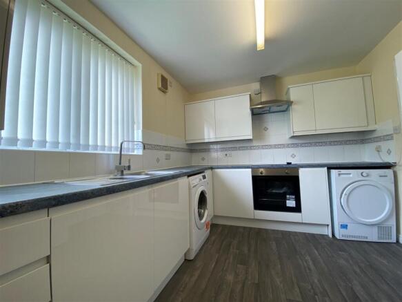35 Corvette Court - kitchen )3).jpg