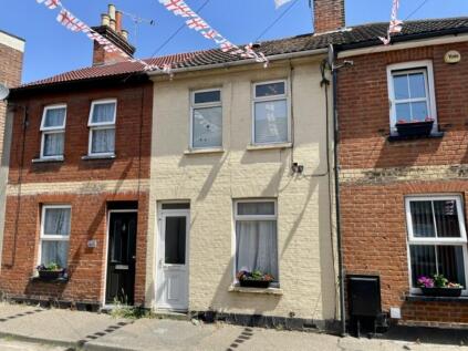 10 Hordle Place, Harwich, Essex CO12 3PY
