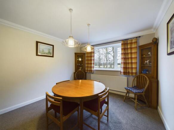 3 bed Detached Bungalow for sale Image 10