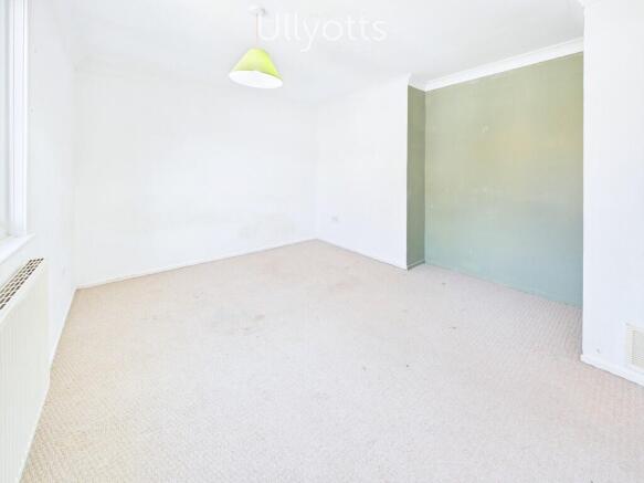 3 bed Terraced for sale Image 11