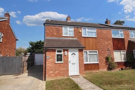 Walmer Close, Tilehurst, Reading