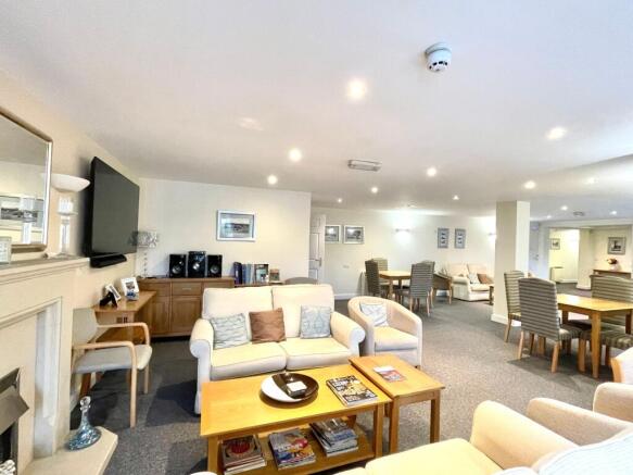 1 bed Apartment for sale Image 11