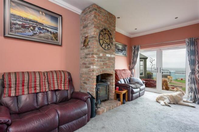 2 bed Semi-Detached for sale Image 10