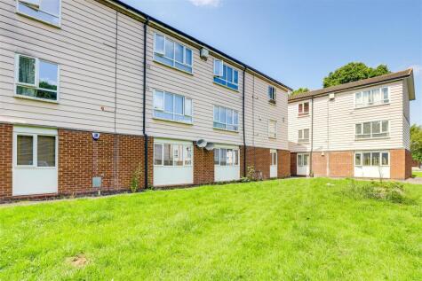 Wyton Close, Bestwood, Nottinghamshire, NG5 5GW