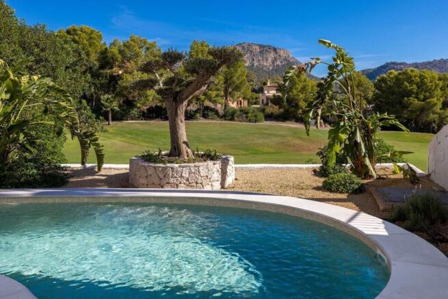 03 camp de mar Neo-Mediterranes Golfresort-Haus mit Privatpool kaufen schwimmbad