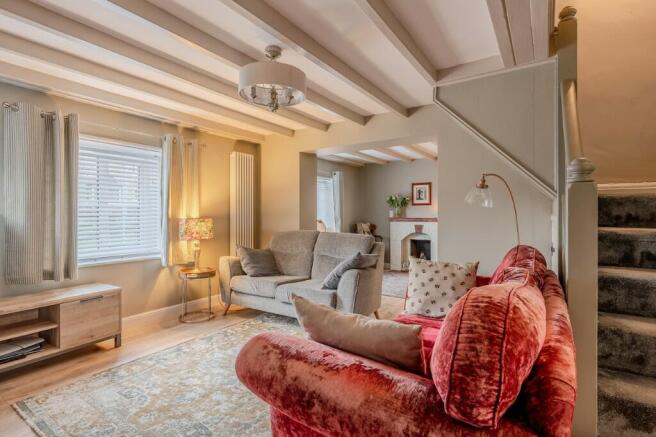 4 bed Cottage for sale Image 7