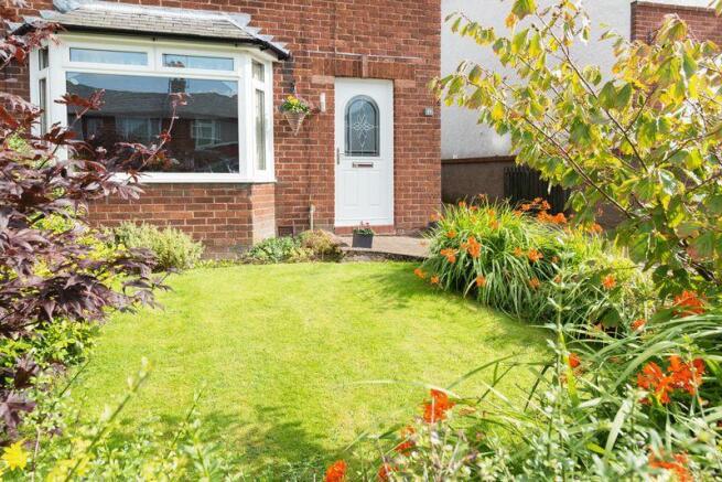 19 Holme Riggs...