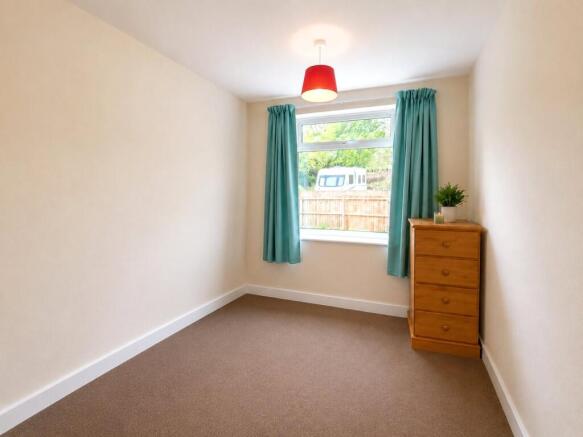 2 bed Bungalow for sale Image 9