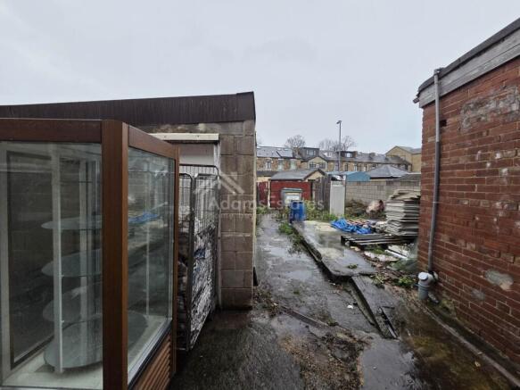 4 bed Terraced for sale Image 12