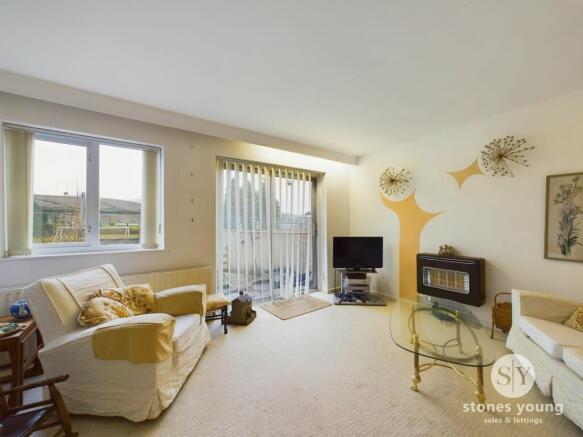 Lounge & Dining Room