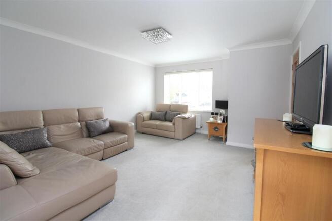 088 Charlotte Close - Living Room - 1.JPG