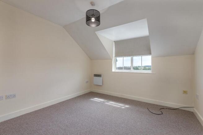 2 bed Apartment for sale Image 5