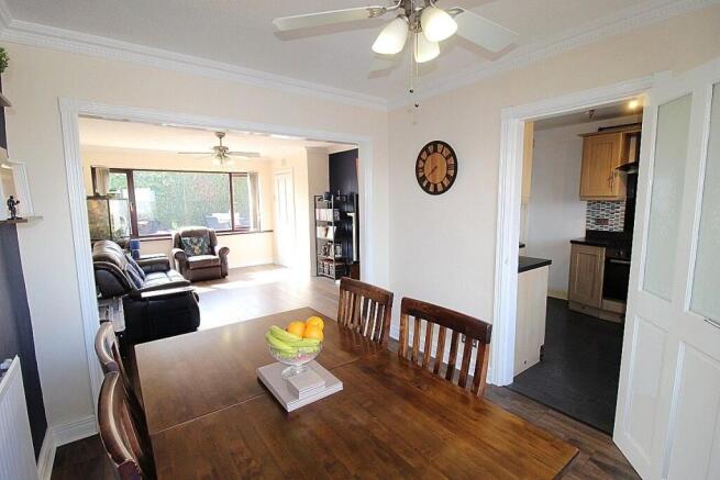 3 bed Semi-Detached for sale Image 7