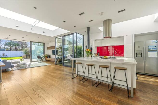 Kitchen/Reception