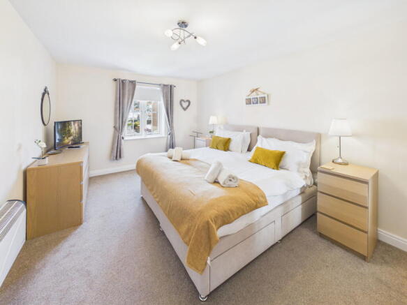2 bed Apartment for sale Image 8