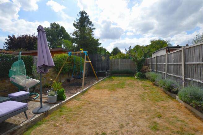 48 Crane Way garden.JPG