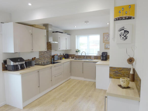 Dining Kitchen