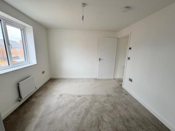 3 bed Detached for sale Image 10