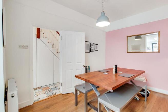 4_Dining Room-0.jpg