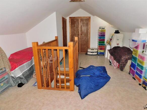 LOFT SPACE.JPG