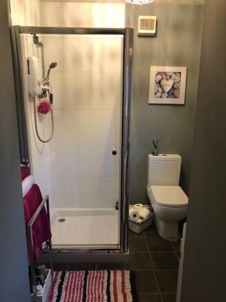 EN SUITE