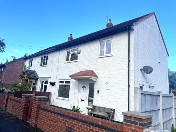 3-bed semi-detached on Wastdale Road, Manchester, M23, £265,000