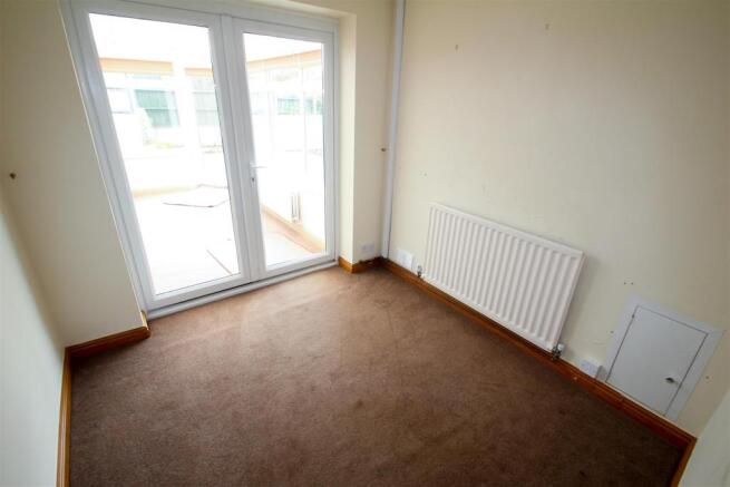 Bedroom Two / Dining