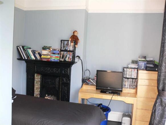 Photo 11