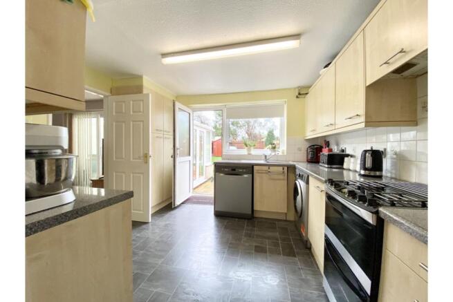 Kitchen/Breakfast