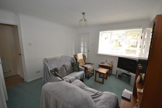 Sitting Room / Dining Room