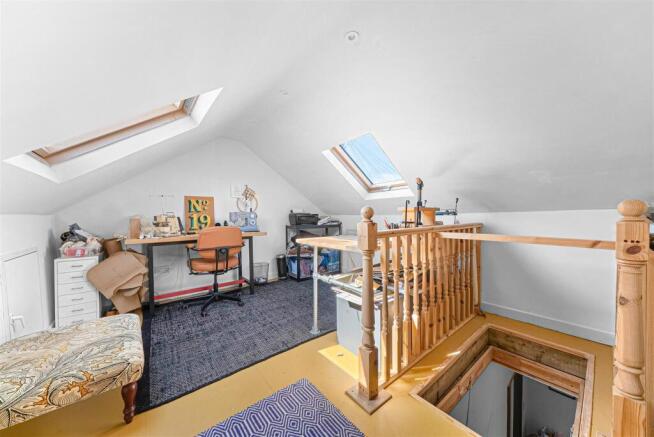 2 bed Terraced for sale Image 11