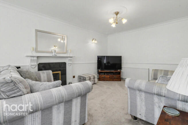 3 bed Detached Bungalow for sale Image 7